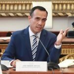 Perú se enfrenta a la caída de otro presidente, a dos meses de las elecciones