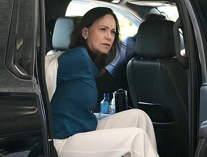 Rubio recibe a Machado tras decir que Venezuela tendrá una transición completa