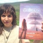 Irina Parés Ferré debuta en la literatura con “Beltzarita, Oxígeno”, una distopía juvenil que mezcla ciencia ficción, emoción y resistencia