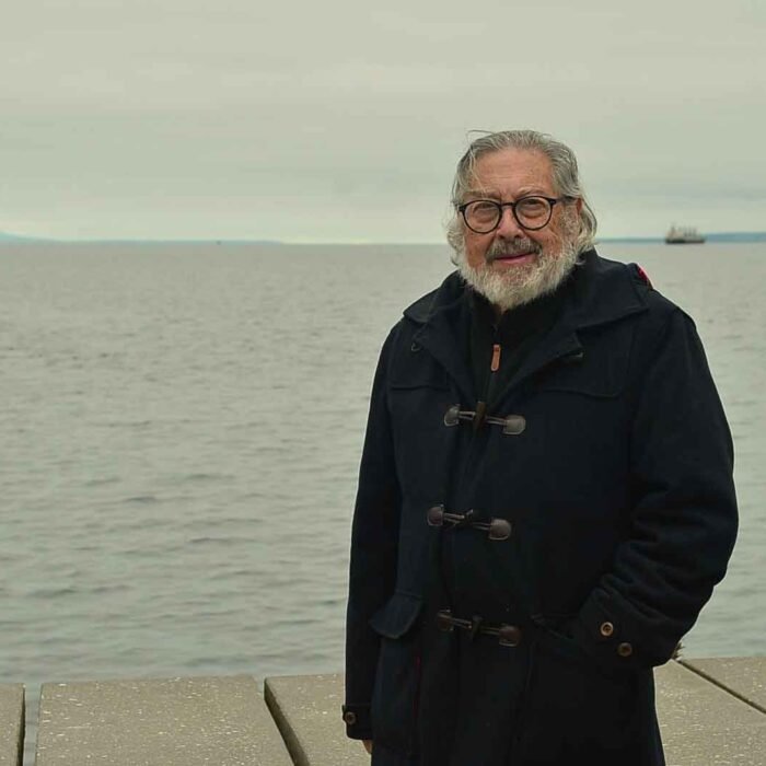 Fernando Díaz Herrera rescata la memoria obrera en “Zapateros hilvanando la dignidad”