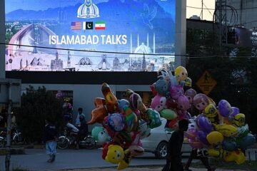 Trump asegura que EE.UU. está ya limpiando de minas Ormuz porque Irán no puede hacerlo