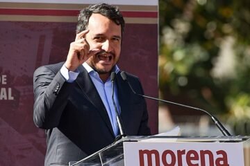 El hijo del expresidente mexicano Andrés Manuel López Obrador pasa a un segundo plano en la política