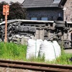 Al menos cuatro muertos tras embestir un tren a un minibús escolar en Bélgica