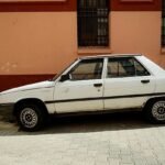 Muchos conductores creen que no pasa nada, pero dejar el coche parado en el garaje o calle puede acabar en una multa de hasta 3.000 euros