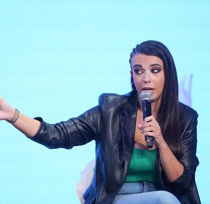 Archivan la denuncia de Sarah Santaolalla contra Vito Quiles al no ver una agresión