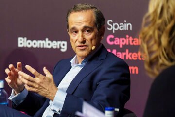 CVC vende su participación del 13,8% en Naturgy, valorada en 4.000 millones