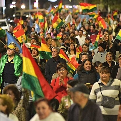 Bolivia expulsa a la embajadora de Colombia y acusa a Petro de alentar la crisis política