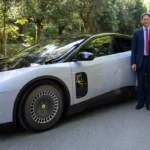 Así ha sido la presentación del Ferrari Luce 100% eléctrico junto con el Papa León XIV