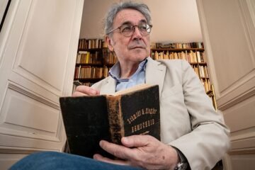 Andrés Trapiello: «A esta edad ni se me pasa por la cabeza tirar el tiempo»