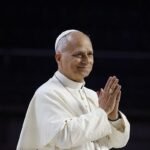 Visita del papa León XIV a Madrid, en directo | El Papa defiende en el Movistar Arena  el «arte de tejer redes» y «construir juntos algo genuinamente humano»