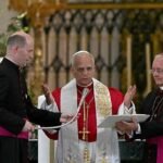 Visita del papa León XIV a Madrid, en directo | El llamamiento del Papa en el Bernabéu: «Que en vuestros ojos y en vuestra vida se pueda encontrar la palabra de Dios»