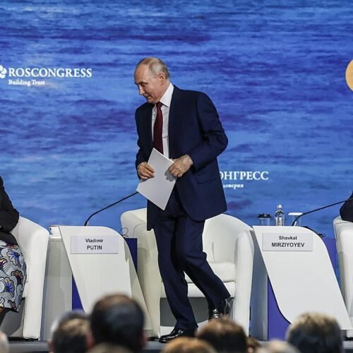 Putin niega que la economía rusa se haya hundido por la guerra de Ucrania