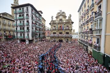 Chupinazo de San Fermín 2026: horario, dónde verlo en televisión y online, pantallas y cortes de tráfico en Pamplona hoy