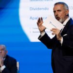 Telefónica recorta un 75% sus pérdidas hasta junio y eleva un 1,7% los ingresos hasta los 16.392 millones