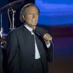 Julio Iglesias pone a la venta la mansión que adquirió en Piñor (Ourense)