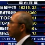 Desde la grave crisis de deuda de Japón que algún día puede llegar a la UE y a EEUU hasta los seis meses de sueldo que ofrecen por enrolarse en un petrolero que cruce Ormuz