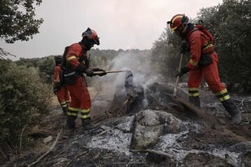 Incendios en Madrid y resto de España, última hora de hoy, en directo |  Hoy se reabre el camping de El Escorial y volverán los ancianos a una residencia de San Martín de Valdeiglesias