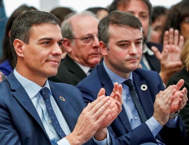 El súbito boom del entramado empresarial de Iván Redondo: multiplicará por cinco su tamaño tras comprar un grupo industrial en caída y crear cuatro sociedades en dos años