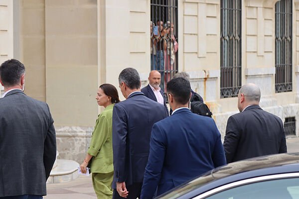 Sánchez denuncia «un ataque a la integridad de España», aplaude la «cooperación» con Marruecos y señala al Supremo