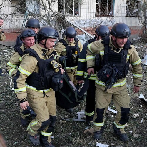 Rusia castiga de nuevo a Kiev con uno de sus mayores ataques y deja al menos 21 muertos