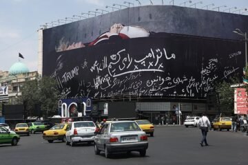 Irán y sus murales: cómo el régimen de los ayatolás trata de convencer al mundo con su propaganda