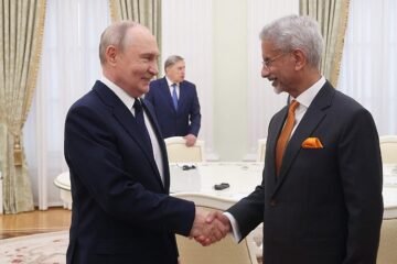 Putin redobla las advertencias a Reino Unido tras autorizar la cesión a Ucrania de planos de misiles Storm Shadow
