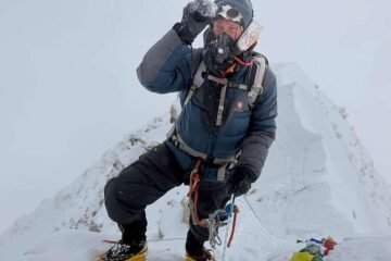 El caso Smirnov reabre el debate sobre la responsabilidad de los sherpas en el Himalaya