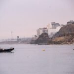 El Gobierno empieza a instalar barreras de contención en el espigón de Ceuta casi dos años después de la sentencia clave del ‘efecto llamada’