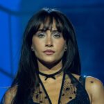 Así es Ester Expósito sin maquillaje, Aitana deja de seguir a 300 personas en Instagram y el posado de la mujer de Courtois tomando el sol, entre las fotos de este lunes