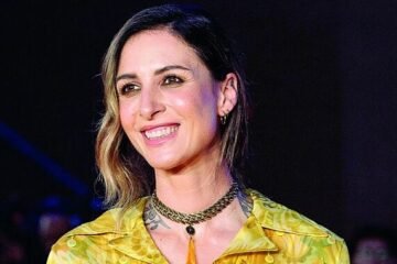 La dura infancia de la ex DJ Ema Stokholma: «Mi padre me abandonó antes de nacer y mi madre me maltrató»