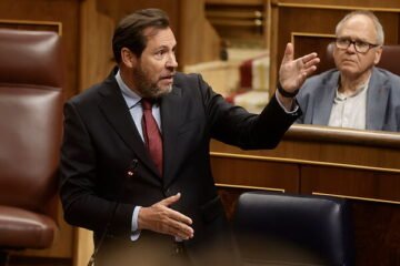 Óscar Puente adelanta el desembarco de Renfe en Portugal tras las dificultades encontradas en Francia