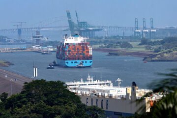 El Canal de Panamá reduce el tránsito diario de buques de 36 a 32 por las amenazas de El Niño