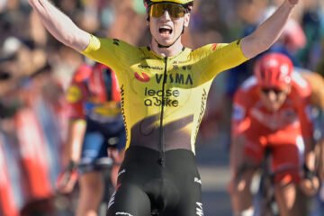 Matthew Brennan gana en Manosque y Pogacar pelea para evitar perder el rojo del liderato