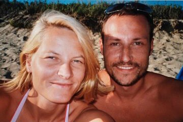 Los príncipes Haakon y Mette-Marit celebran su 25 aniversario: así son las fotos inéditas de su luna de miel que ha compartido la casa real noruega