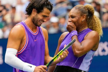 Alcaraz pasa un buen rato junto a Serena Williams, aunque cae en cuartos del dobles mixto del US Open en su regreso a las pistas