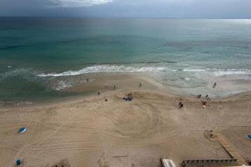El extraño fenómeno que ha provocado la retirada del mar en Cartagena
