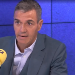Sánchez intenta ridiculizar a Page porque «innova en cada declaración» y cree que Zapatero demostrará «la legalidad de las joyas»
