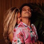 La foto que ha disparado los rumores entre Bruno Mars y Karol G, la lencería de Sydney Sweeney que no se ha vuelto viral y las novedades de Aitana Sánchez-Gijón y Maxi Iglesias, entre las fotos de este lunes