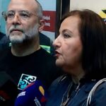 El chavismo y la oposición se reúnen por fin para negociar la transición en Venezuela