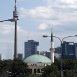 Austria aborda la prohibición del «islam político»
