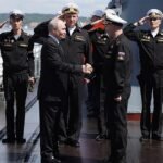 Putin amenaza con confiscar barcos europeos si la UE aborda sus petroleros  ‘flota fantasma’