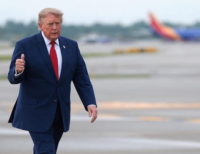 Trump asegura que EE.UU. tiene el «control total» del estrecho de Ormuz