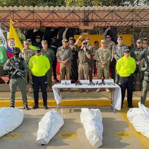 De la Espriella exhibe los cadáveres de cuatro personas pertenecientes al narco, entre ellos un cabecilla de las ACSN
