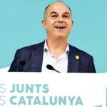 El plan maestro de Sánchez llega tarde: el TC ‘salva’ a Puigdemont cuando la reconciliación es imposible