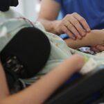 Menos de la mitad de las facultades de Medicina españolas imparten formación obligatoria en cuidados paliativos