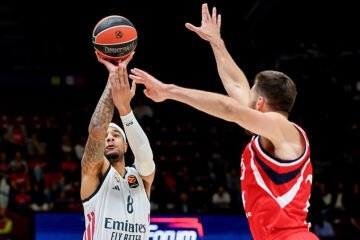 Al fin un viaje plácido del Madrid por Europa: Andrés Feliz y Maledon bailan en Milán