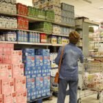 Precio de la leche desde hoy, martes, 20 de octubre de 2026: cuánto cuestan en Mercadona, Carrefour o Alcampo