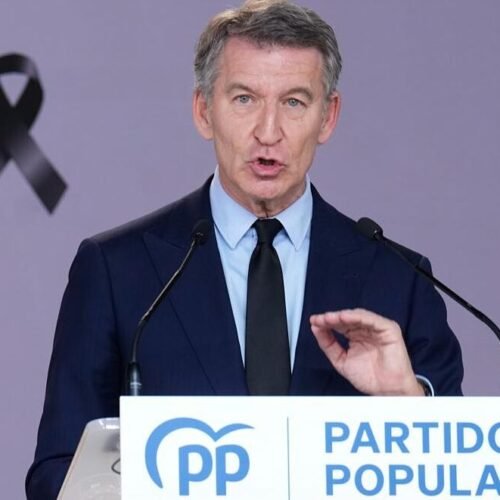 Feijóo culpa directamente al Gobierno del accidente: «Han muerto al menos 69 personas porque no renovó un sistema de seguridad obsoleto»