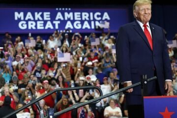 ¿Lastre o cartucho final? A Trump le queda un mes para la remontada en las elecciones de medio mandato