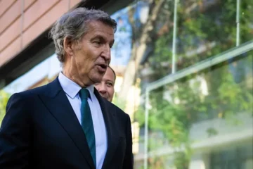 Feijóo pide a Cataluña alcanzar una gran mayoría para que se produzca el cambio